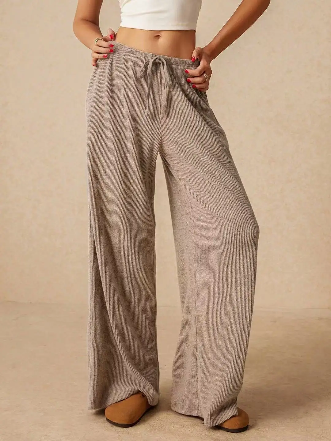 2025 autumn and winter solid color floor length wide leg women's pants, high waist slimming casual pants, slimming commuting sty